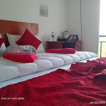 T-More Hotel & Hostel エッラ エクステリア 写真